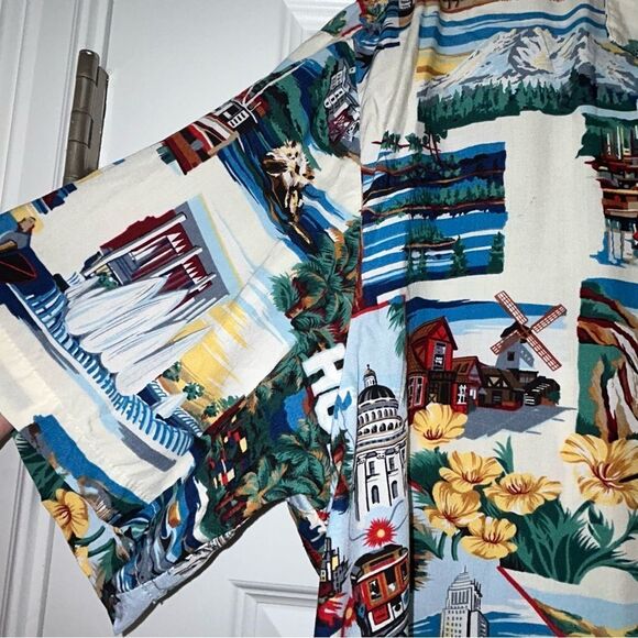 Vintage Paradise Found Button Down Short Sleeve Shirt - Picture 2 of 6